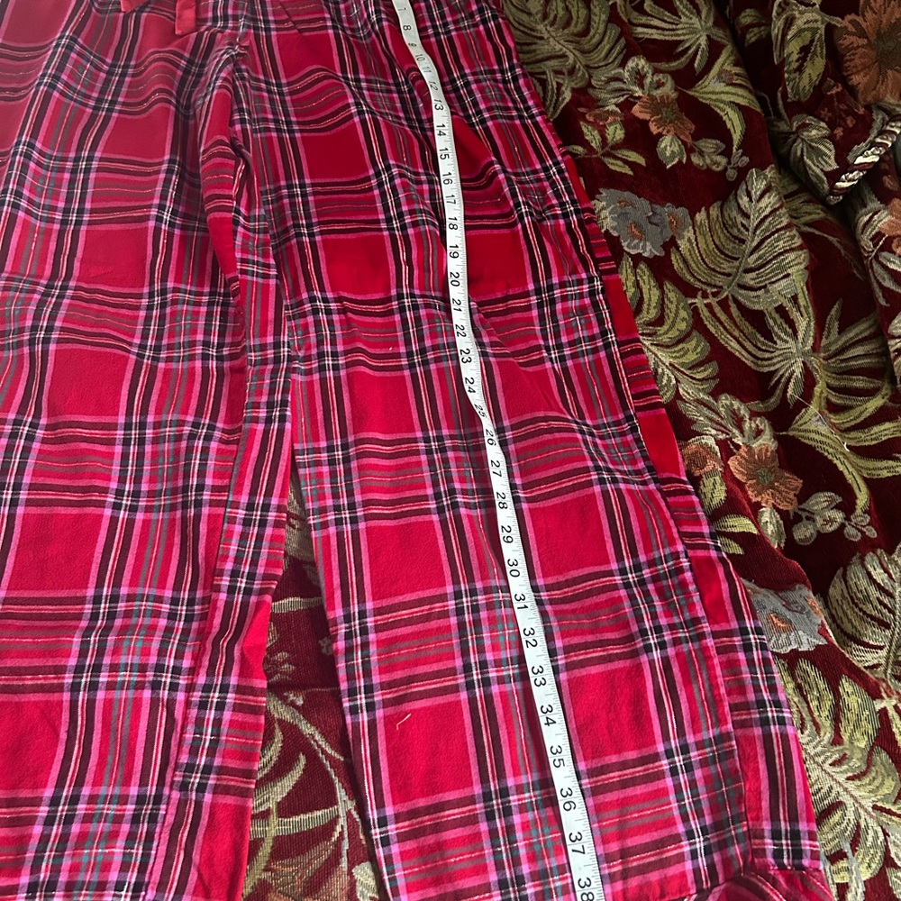 Victoria's Secret Red and Green Plaid Pajama Top - Picture 8 of 10